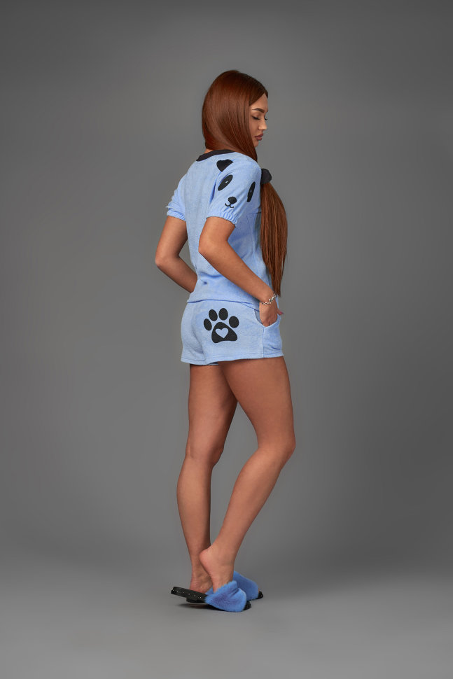 Фото товара 18145, голубой костюм с шортами